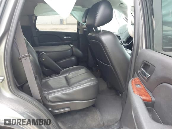 ✅ 2012 Chevrolet Tahoe LT • VIN: 1GNSCBE0XCR236912 • Lot: 43115227. Listed on IAAI with 99,183 mi. Free auction sales archive from the USA and detailed vehicle history report at DreamBid. Image 8.