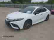 2022 Toyota Camry SE with VIN 4T1G11BK6NU051837, listed as a IAAI auction lot 42691924 with 105,238 mi miles and . Bid and sale history available at DreamBid. Image 2.