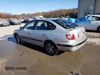 2005 Hyundai Elantra GLS z VIN KMHDN56D55U136582, wystawiony jako Copart lot #79481364 z przebiegiem 180 298 mil mil oraz Szkoda całkowita • Salvage title. Historia ofert i sprzedaży dostępna na DreamBid. Obrazek 2.