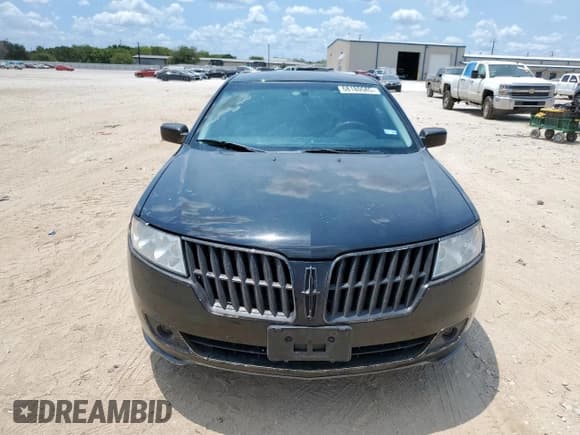 ✅ 2010 Lincoln MKZ • VIN: 3LNHL2JC7AR631842 • Lot: 68180585. Listed on Copart with 150,478 mi. Free auction sales archive from the USA and detailed vehicle history report at DreamBid. Image 5.