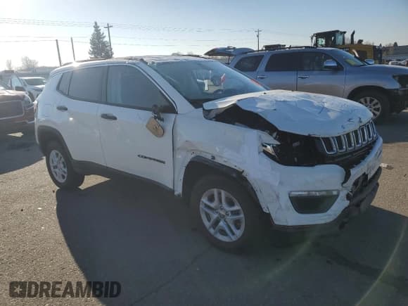 ✅ 2021 Jeep Compass Sport • VIN: 3C4NJDAB0MT568607 • Lot: 92491355. Wystawiony na Copart z przebiegiem Nie podano. Bezpłatny archiwum sprzedaży aukcyjnych z USA i szczegółowy raport historii pojazdu na DreamBid. Zdjęcie 4.