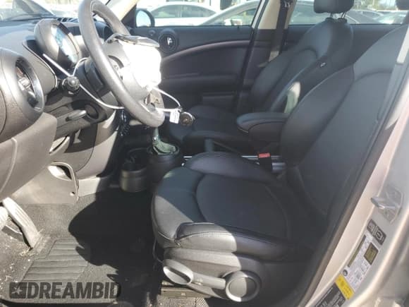 ✅ 2014 MINI Countryman S • VIN: WMWZC3C50EWT01313 • Lot: 91696585. Listed on Copart with 53,241 mi. Free auction sales archive from the USA and detailed vehicle history report at DreamBid. Image 7.