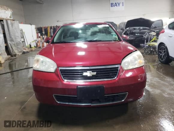 2006 Chevrolet Malibu 2LT z VIN 1G1ZT53896F275748, wystawiony jako Copart lot #75936294 z przebiegiem 250 931 mil mil oraz Szkoda całkowita • Salvage title. Historia ofert i sprzedaży dostępna na DreamBid. Obrazek 5.