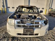 ✅ 2009 Ford Escape XLT • VIN: 1FMCU93G49KA21400 • Lot: 92828225. Listed on Copart with Not provided. Free auction sales archive from the USA and detailed vehicle history report at DreamBid. Image 5.