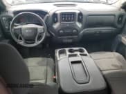 ✅ 2020 Chevrolet Silverado 1500 Custom Trail Boss • VIN: 1GCRYCEH0LZ256168 • Lot: 81438125. Wystawiony na Copart z przebiegiem 44 530 mil. Bezpłatny archiwum sprzedaży aukcyjnych z USA i szczegółowy raport historii pojazdu na DreamBid. Zdjęcie 8.