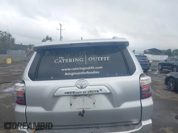 ✅ 2016 Toyota 4Runner Limited • VIN: JTEBU5JR6G5302117 • Lot: 43245297. Listed on IAAI with 52,111 mi. Free auction sales archive from the USA and detailed vehicle history report at DreamBid. Image 16.