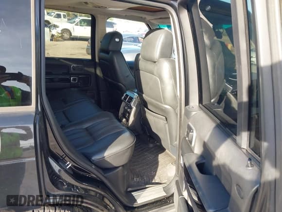 ✅ 2011 Land Rover Range Rover SC • VIN: SALMF1E43BA341576 • Лот: 43666413. Опубликован ранее на IAAI с пробегом 134 716 миль. Бесплатный доступ к архиву аукционных продаж из США и подробный отчёт об истории автомобиля на DreamBid. Изображение 8.