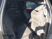 ✅ 2010 Chevrolet Traverse LS • VIN: 1GNLVEED7AJ227809 • Lot: 40650983. Wystawiony na IAAI z przebiegiem Nie podano. Bezpłatny archiwum sprzedaży aukcyjnych z USA i szczegółowy raport historii pojazdu na DreamBid. Zdjęcie 8.