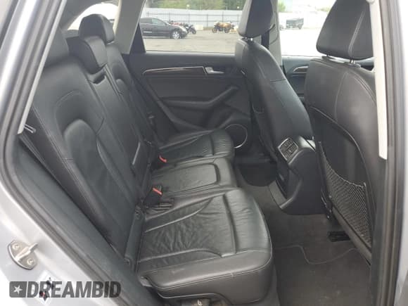 ✅ 2016 Audi Q5 Premium Plus • VIN: WA1L2AFP6GA071848 • Лот: 51328385. Опубликован ранее на Copart с пробегом 151 045 миль. Бесплатный доступ к архиву аукционных продаж из США и подробный отчёт об истории автомобиля на DreamBid. Изображение 11.