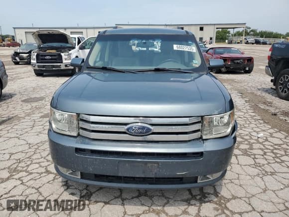 ✅ 2010 Ford Flex SEL • VIN: 2FMHK6CC0ABB21547 • Lot: 68027535. Wystawiony na Copart z przebiegiem 272 589 mil. Bezpłatny archiwum sprzedaży aukcyjnych z USA i szczegółowy raport historii pojazdu na DreamBid. Zdjęcie 5.
