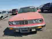 1990 BMW 3 Series z VIN WBABB2300LEC19669, wystawiony jako Copart lot #52403685 z przebiegiem 170 809 mil mil oraz Czysty tytuł • Clean title. Historia ofert i sprzedaży dostępna na DreamBid. Obrazek 5.