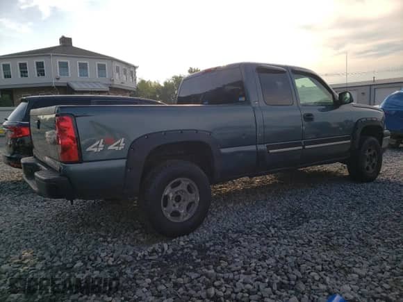 2007 Chevrolet Silverado 1500 with VIN 2GCEK19Z471106327, listed as a Copart auction lot 66468475 with 322,698 mi miles and Clean title. Bid and sale history available at DreamBid. Image 3.
