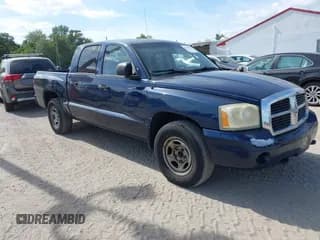 ✅ 2007 Dodge Dakota ST • VIN: 1D3HW28PX7S173495 • Lot: 42168415. Wystawiony na IAAI z przebiegiem 180 625 mil. Bezpłatny archiwum sprzedaży aukcyjnych z USA i szczegółowy raport historii pojazdu na DreamBid. Zdjęcie 1.
