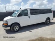 ✅ 2019 Chevrolet Express Passenger LT • VIN: 1GAZGPFG5K1220319 • Lot: 66416765. Wystawiony na Copart z przebiegiem 872 740 mil. Bezpłatny archiwum sprzedaży aukcyjnych z USA i szczegółowy raport historii pojazdu na DreamBid. Zdjęcie 1.