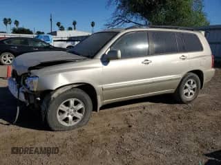 2001 Toyota Highlander с VIN JTEGD21AX10012739, выставлен на аукционе Copart как лот 81679264 с пробегом 307 864 миль миль и Списание • Salvage title. История ставок и продаж доступна на DreamBid. Изображение 1.