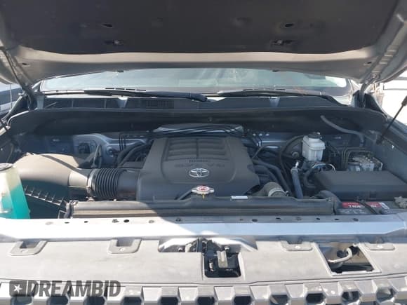 ✅ 2019 Toyota Tundra SR5 • VIN: 5TFDY5F16KX802781 • Lot: 42560986. Listed on IAAI with 59,268 mi. Free auction sales archive from the USA and detailed vehicle history report at DreamBid. Image 10.