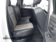 ✅ 2010 Dodge 1500 ST • VIN: 1D7RB1GK3AS196655 • Lot: 41493605. Wystawiony na IAAI z przebiegiem 268 509 mil. Bezpłatny archiwum sprzedaży aukcyjnych z USA i szczegółowy raport historii pojazdu na DreamBid. Zdjęcie 8.