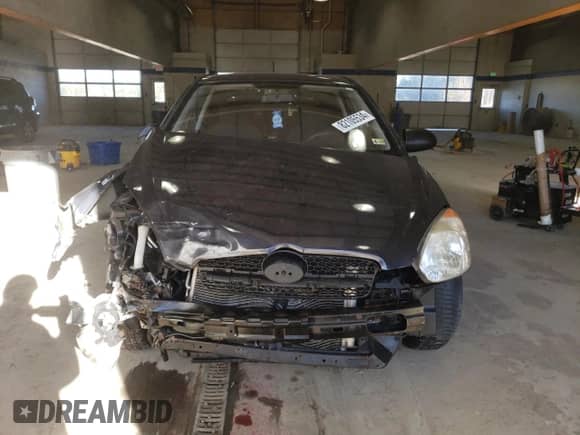 2009 Hyundai Accent Auto GS z VIN KMHCM36C89U106198, wystawiony jako Copart lot #82105534 z przebiegiem 141 788 mil mil oraz Szkoda całkowita • Salvage title. Historia ofert i sprzedaży dostępna na DreamBid. Obrazek 5.