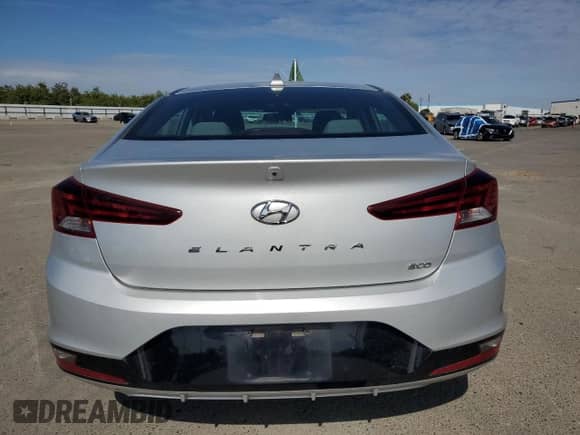 2020 Hyundai Elantra Eco с VIN 5NPD94LA8LH529349, выставлен на аукционе Copart как лот 81966665 с пробегом 53 401 миль миль и Списание • Salvage title. История ставок и продаж доступна на DreamBid. Изображение 6.