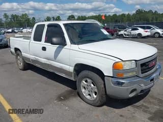✅ 2007 GMC Sierra 1500 Work Truck • VIN: 1GTEC19V17Z121384 • Lot: 43187090. Wystawiony na IAAI z przebiegiem 298 973 mil. Bezpłatny archiwum sprzedaży aukcyjnych z USA i szczegółowy raport historii pojazdu na DreamBid. Zdjęcie 1.
