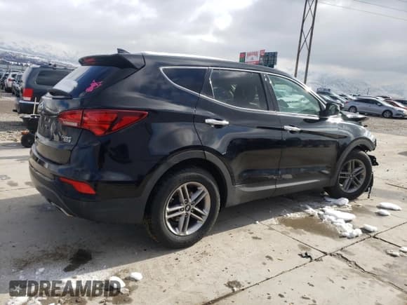 ✅ 2017 Hyundai Santa Fe 2.4L • VIN: 5NMZTDLB1HH030980 • Лот: 37821813. Опубликован ранее на Copart с пробегом 79 441 миль. Бесплатный доступ к архиву аукционных продаж из США и подробный отчёт об истории автомобиля на DreamBid. Изображение 3.