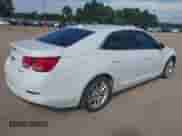 2014 Chevrolet Malibu LT z VIN 1G11C5SL5EF168603, wystawiony jako IAAI lot #43313799 z przebiegiem 123 263 mil mil oraz . Historia ofert i sprzedaży dostępna na DreamBid. Obrazek 4.