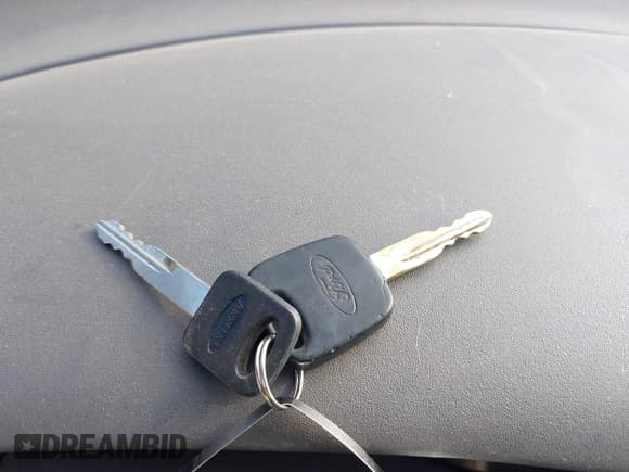 ✅ 2004 Ford F-150 XL • VIN: 2FTPF17Z64CA67305 • Lot: 42437844. Listed on IAAI with 145,578 mi. Free auction sales archive from the USA and detailed vehicle history report at DreamBid. Image 11.