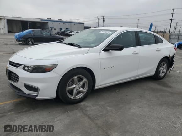 ✅ 2016 Chevrolet Malibu LS • VIN: 1G1ZB5ST2GF330583 • Лот: 60837225. Опубликован ранее на Copart с пробегом 70 610 миль. Бесплатный доступ к архиву аукционных продаж из США и подробный отчёт об истории автомобиля на DreamBid. Изображение 1.