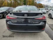 ✅ 2024 Lexus ES 300h • VIN: 58ADA1C11RU044494 • Lot: 90793235. Listed on Copart with 30,786 mi. Free auction sales archive from the USA and detailed vehicle history report at DreamBid. Image 6.