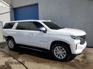 ✅ 2023 Chevrolet Suburban Premier • VIN: 1GNSCFKD4PR299511 • Lot: 67101454. Wystawiony na Copart z przebiegiem Nie podano. Bezpłatny archiwum sprzedaży aukcyjnych z USA i szczegółowy raport historii pojazdu na DreamBid. Zdjęcie 4.