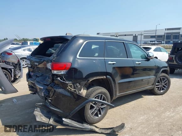 ✅ 2020 Jeep Grand Cherokee Limited • VIN: 1C4RJFBG9LC116902 • Лот: 43186724. Опубликован ранее на IAAI с пробегом 116 733 миль. Бесплатный доступ к архиву аукционных продаж из США и подробный отчёт об истории автомобиля на DreamBid. Изображение 4.