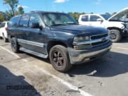 ✅ 2003 Chevrolet Suburban LS • VIN: 3GNEC16ZX3G123952 • Lot: 43382082. Listed on IAAI with 219,368 mi. Free auction sales archive from the USA and detailed vehicle history report at DreamBid. Image 1.