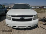 ✅ 2011 Chevrolet Suburban LT • VIN: 1GNSKJE39BR224014 • Lot: 63643594. Wystawiony na Copart z przebiegiem 201 026 mil. Bezpłatny archiwum sprzedaży aukcyjnych z USA i szczegółowy raport historii pojazdu na DreamBid. Zdjęcie 5.