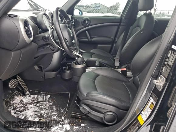 ✅ 2012 MINI Countryman S • VIN: WMWZC5C54CWL61474 • Lot: 95263445. Listed on Copart with 141,671 mi. Free auction sales archive from the USA and detailed vehicle history report at DreamBid. Image 7.