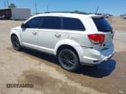 ✅ 2019 Dodge Journey SE • VIN: 3C4PDCBB4KT862579 • Lot: 42322039. Wystawiony na IAAI z przebiegiem 121 672 mil. Bezpłatny archiwum sprzedaży aukcyjnych z USA i szczegółowy raport historii pojazdu na DreamBid. Zdjęcie 3.