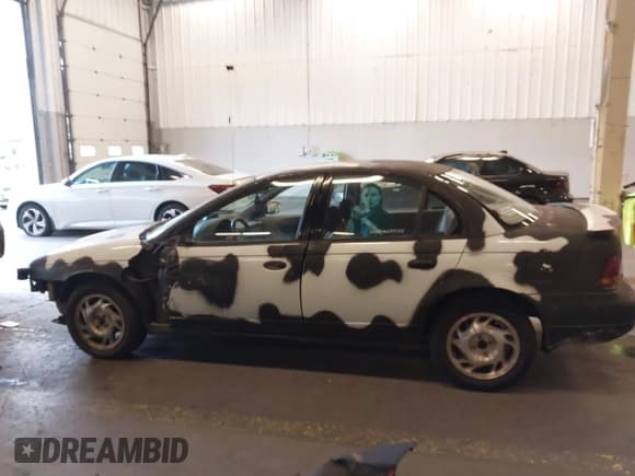 ✅ 1997 Saturn SL • VIN: 1G8ZK5271VZ117222 • Lot: 43566473. Wystawiony na IAAI z przebiegiem 212 293 mil. Bezpłatny archiwum sprzedaży aukcyjnych z USA i szczegółowy raport historii pojazdu na DreamBid. Zdjęcie 14.