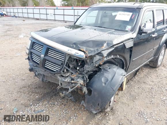 2008 Dodge Nitro R/T с VIN 1D8GT58618W203369, выставлен на аукционе IAAI как лот 41294748 с пробегом 186 104 миль миль и . История ставок и продаж доступна на DreamBid. Изображение 6.