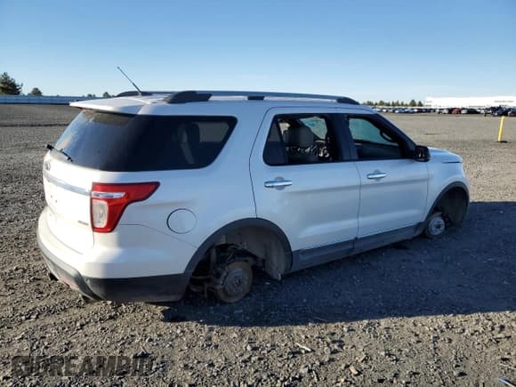 ✅ 2011 Ford Explorer XLT • VIN: 1FMHK8D82BGA07341 • Lot: 85191985. Wystawiony na Copart z przebiegiem Nie podano. Bezpłatny archiwum sprzedaży aukcyjnych z USA i szczegółowy raport historii pojazdu na DreamBid. Zdjęcie 3.