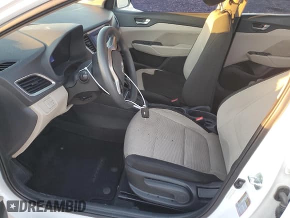 ✅ 2022 Hyundai Accent SE • VIN: 3KPC24A68NE183521 • Лот: 86307934. Опубликован ранее на Copart с пробегом 56 510 миль. Бесплатный доступ к архиву аукционных продаж из США и подробный отчёт об истории автомобиля на DreamBid. Изображение 7.