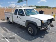 ✅ 2003 Chevrolet Silverado 2500HD • VIN: 1GBHC29163E253983 • Lot: 43172821. Wystawiony na IAAI z przebiegiem 244 146 mil. Bezpłatny archiwum sprzedaży aukcyjnych z USA i szczegółowy raport historii pojazdu na DreamBid. Zdjęcie 1.