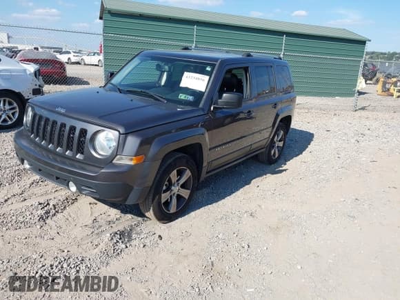 ✅ 2016 Jeep Patriot High Altitude • VIN: 1C4NJRFB9GD511712 • Lot: 43234856. Wystawiony na IAAI z przebiegiem 137 715 mil. Bezpłatny archiwum sprzedaży aukcyjnych z USA i szczegółowy raport historii pojazdu na DreamBid. Zdjęcie 2.