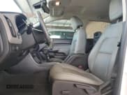 ✅ 2021 Chevrolet Colorado 2WD Work Truck • VIN: 1GCGSBEN0M1144446 • Lot: 87263095. Wystawiony na Copart z przebiegiem 76 065 mil. Bezpłatny archiwum sprzedaży aukcyjnych z USA i szczegółowy raport historii pojazdu na DreamBid. Zdjęcie 7.