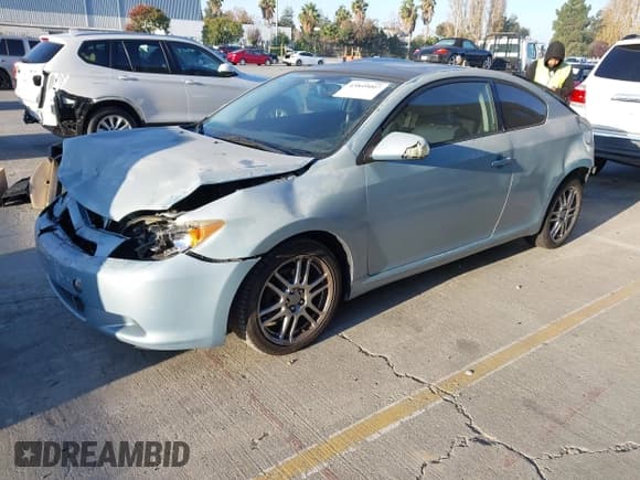 ✅ 2007 Scion tC • VIN: JTKDE167870159381 • Lot: 43849007. Listed on IAAI with 230,261 mi. Free auction sales archive from the USA and detailed vehicle history report at DreamBid. Image 18.