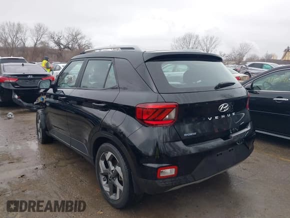 ✅ 2024 Hyundai Venue SEL • VIN: KMHRC8A38RU284534 • Lot: 41114023. Listed on IAAI with 47,799 mi. Free auction sales archive from the USA and detailed vehicle history report at DreamBid. Image 3.
