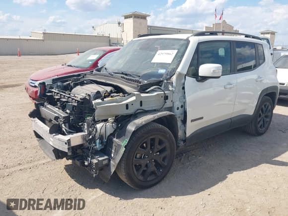 ✅ 2017 Jeep Renegade Latitude • VIN: ZACCJABB5HPG45926 • Lot: 42979862. Listed on IAAI with 45,864 mi. Free auction sales archive from the USA and detailed vehicle history report at DreamBid. Image 2.