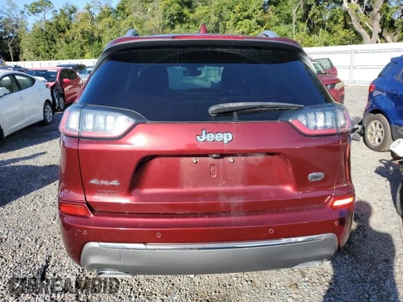 ✅ 2019 Jeep Cherokee Overland • VIN: 1C4PJMJX4KD429653 • Lot: 85742085. Listed on Copart with 41,183 mi. Free auction sales archive from the USA and detailed vehicle history report at DreamBid. Image 6.