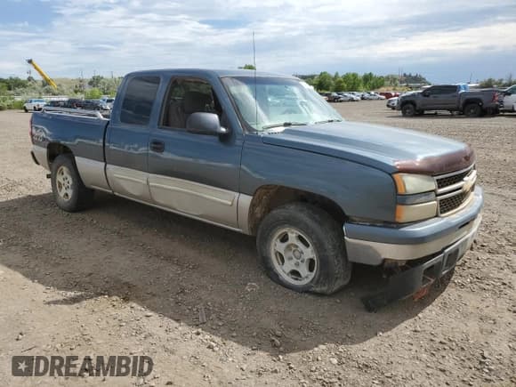 ✅ 2006 Chevrolet Silverado 1500 LT1 • VIN: 1GCEK19B26Z224062 • Лот: 60469114. Опубликован ранее на Copart с пробегом Не указан. Бесплатный доступ к архиву аукционных продаж из США и подробный отчёт об истории автомобиля на DreamBid. Изображение 4.