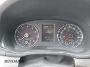 ✅ 2014 Volkswagen Passat S • VIN: 1VWAT7A37EC109457 • Lot: 42688998. Wystawiony na IAAI z przebiegiem 139 187 mil. Bezpłatny archiwum sprzedaży aukcyjnych z USA i szczegółowy raport historii pojazdu na DreamBid. Zdjęcie 7.