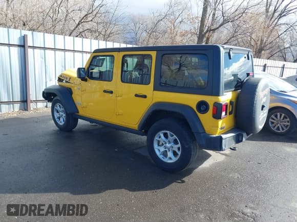 ✅ 2021 Jeep Wrangler Unlimited Sport S • VIN: 1C4HJXDG7MW769209 • Lot: 41489629. Listed on IAAI with 37,782 mi. Free auction sales archive from the USA and detailed vehicle history report at DreamBid. Image 3.