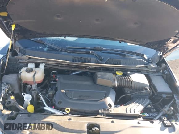 ✅ 2020 Chrysler Pacifica Limited • VIN: 2C4RC1GG0LR109673 • Лот: 43600805. Опубликован ранее на IAAI с пробегом 57 384 миль. Бесплатный доступ к архиву аукционных продаж из США и подробный отчёт об истории автомобиля на DreamBid. Изображение 10.